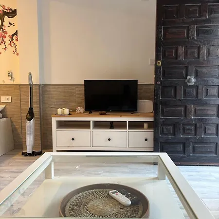 Carihuela Beachfront Retreat Apartmán Torremolinos