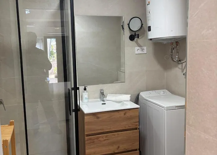 Lejlighed Carihuela Beachfront Retreat *