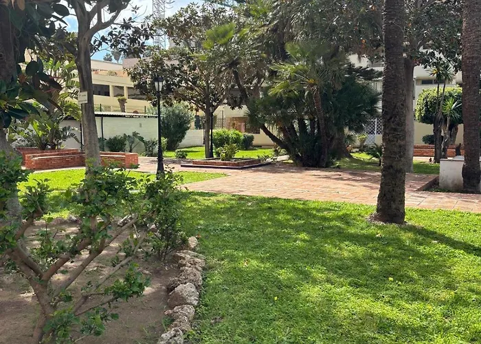 Διαμέρισμα Carihuela Beachfront Retreat *